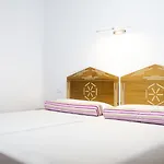 Alhambra - Adults Only 4*