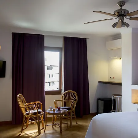 بيت ضيافة Alhambra - Adults Only نيرخا