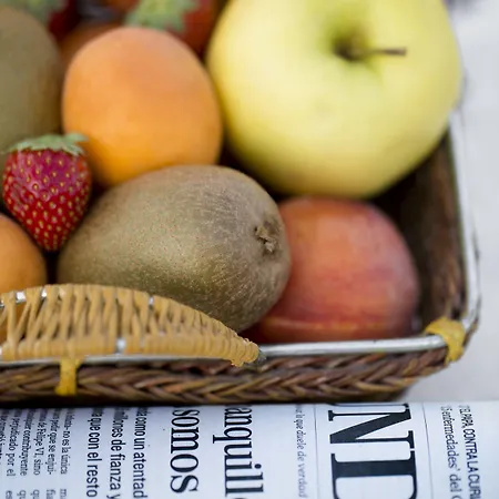 Alhambra - Adults Only 4*