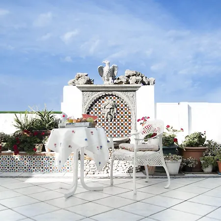 Πανσιόν Alhambra - Adults Only
