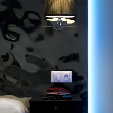 Alhambra - Adults Only 4*