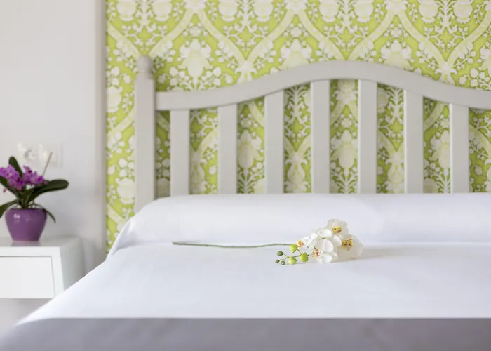 Guest house Alhambra - Adults Only 4*