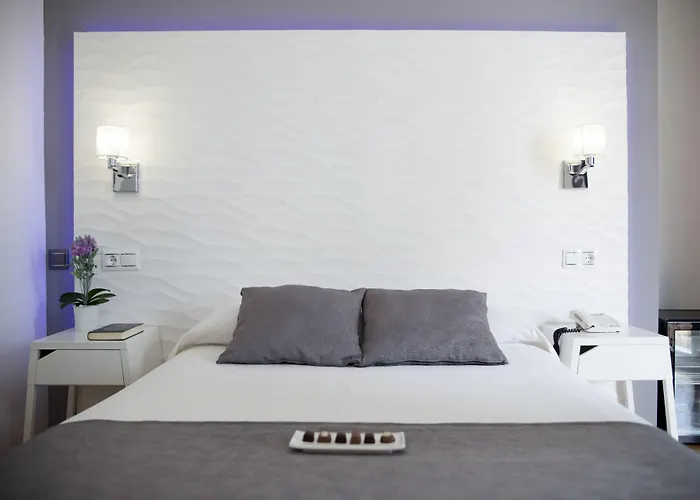 Alhambra - Adults Only Guest house 4*