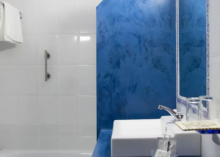 Alhambra - Adults Only Nerja