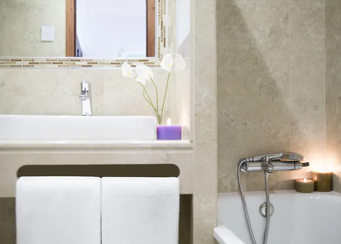 Alhambra - Adults Only Guest house Nerja