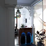 Alhambra - Adults Only 4*