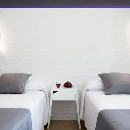 Gasthuis Alhambra - Adults Only Nerja