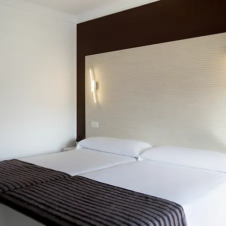 Alhambra - Adults Only Gasthof Nerja